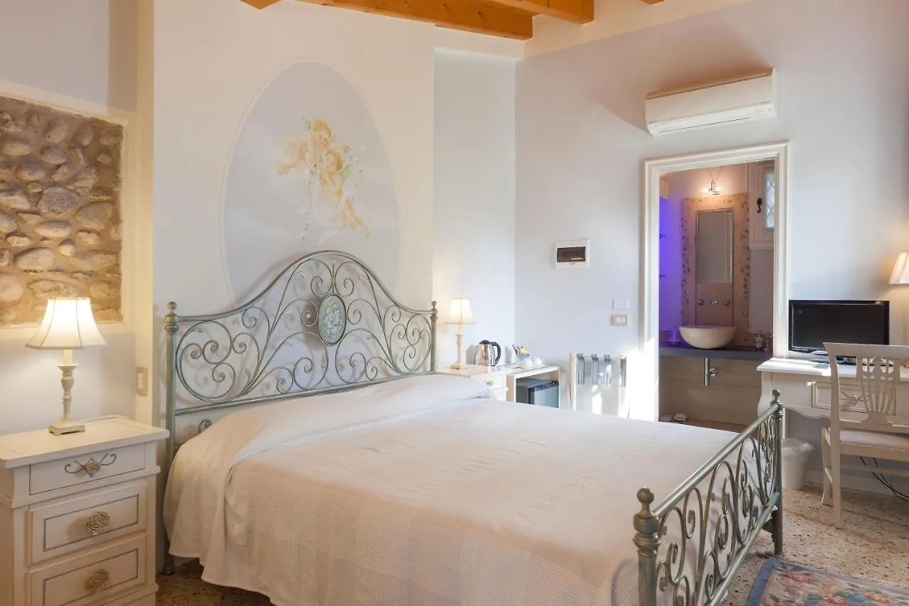 Πανσιόν Talamo Rooms San Martino Buon Albergo