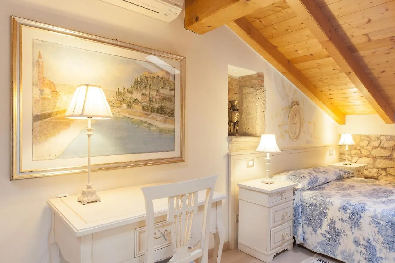 Talamo Rooms San Martino Buon Albergo Πανσιόν
